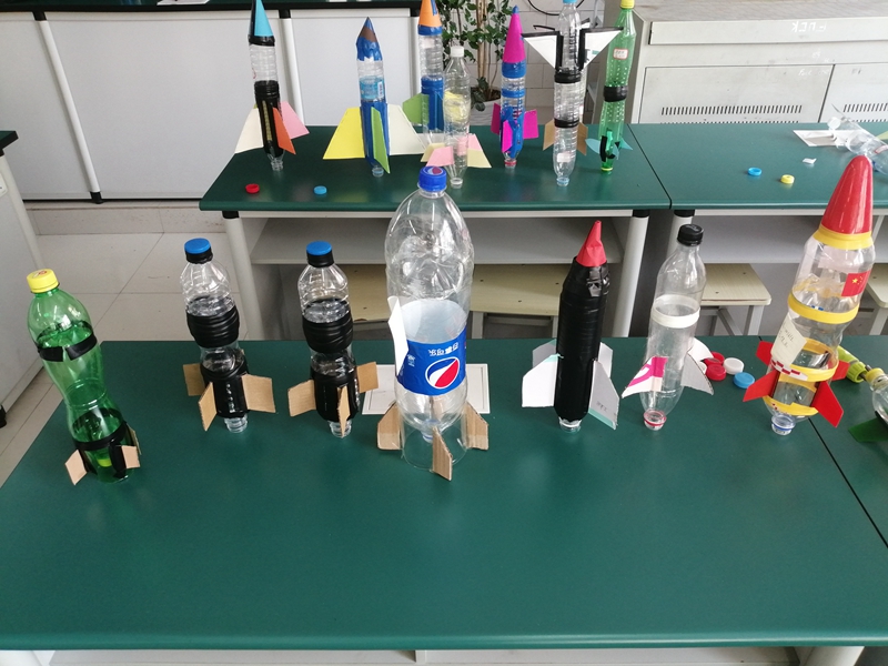 首届水火箭设计制作大赛落幕记新迎中学校园科技月系列活动
