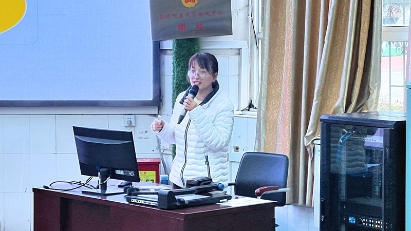 让知识产权浸润青少年的心田记新迎中学校园科技月系列活动二