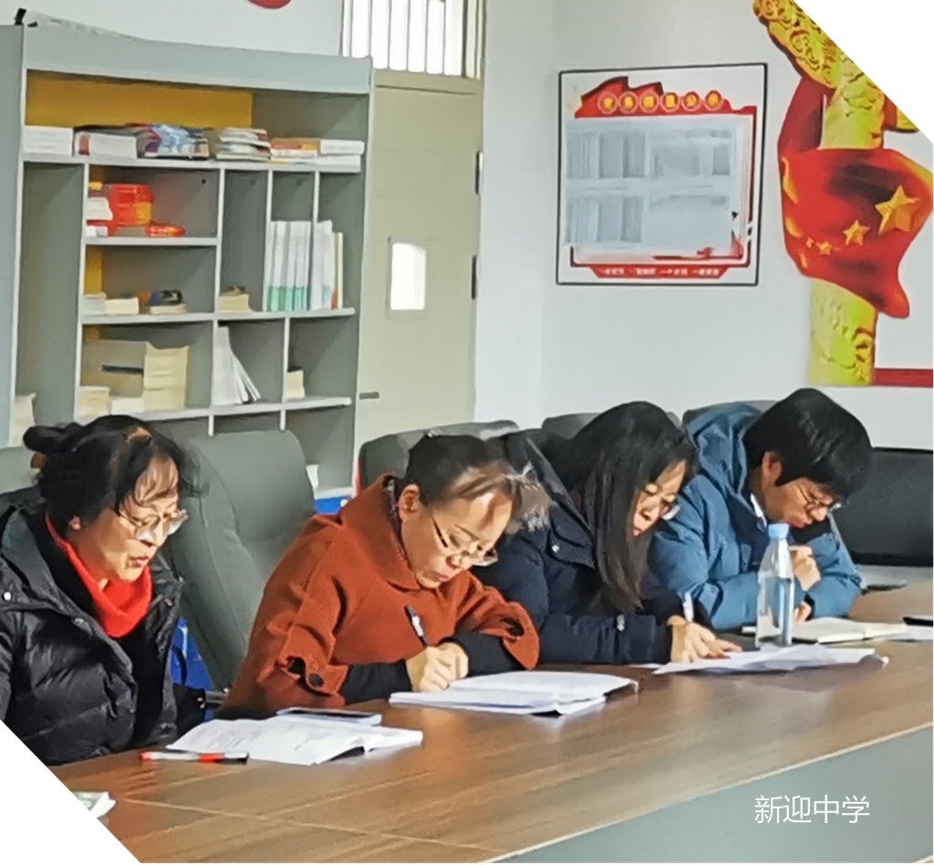 同展风采异出精彩新迎中学与昆十中高中生物组联合教研活动